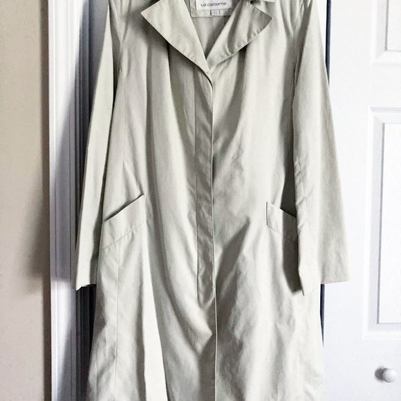 Liz Claiborne Lightweight Hooded Coat (like new) - Picture 4 of 8